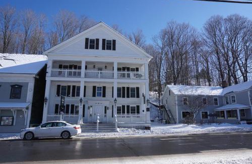 Wilmington Hotel | The Vermont House