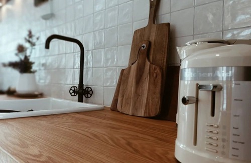 Clunes Apartment | The Vicarage At Clunes. Luxury French style villa.