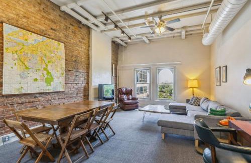 Ohio City Apartment | The Victor 3 - Cleveland's Urban Lodge