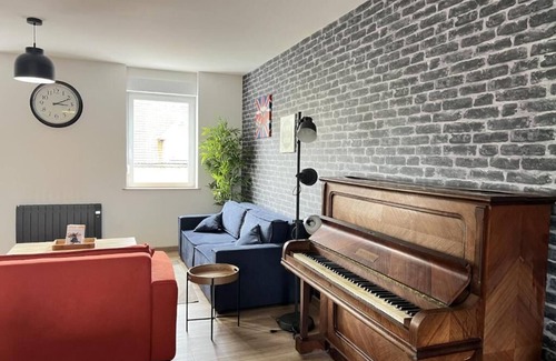 Calais Apartment | The Victor Hugo 5 bedroom apartment