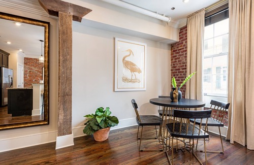French Quarter Apartment | The Vieux - 2B/2B Historic FQ Apt. - 60 Day Min. Rental