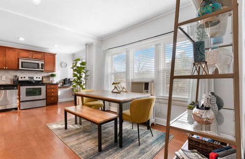 South Kansas City Condo | The View - 1 Bed Plaza Condo + Amazing View