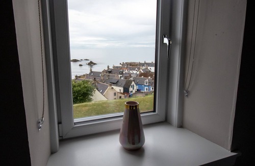Buckie Cottage | The View, 3-Bed Cottage, Findochty, Buckie, Moray