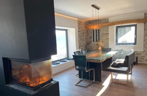 Poschiavo House | The View, alleinstehendes 4½ Zi Berghaus oberhalb Poschiavo