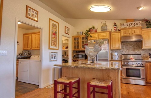 Groveland Apartment | The View at Pine Mountain Lake