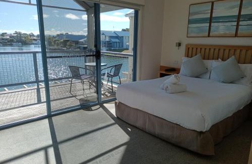 Paynesville House | The View - Captains Cove Waterfront Resort