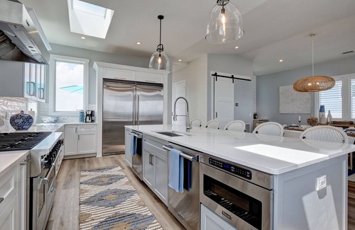 Wrightsville Beach House | The View – Exquisite Beachfront Home in Wrightsville Beach - Walk to everything!