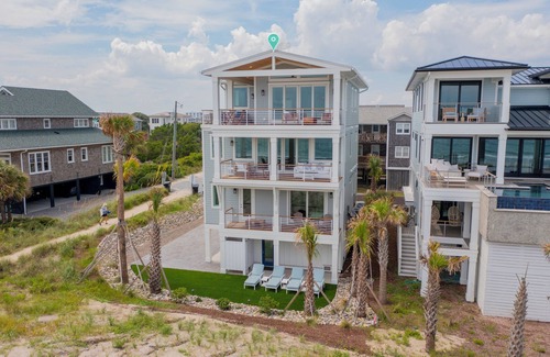 Wrightsville Beach House | The View – Exquisite Beachfront Home in Wrightsville Beach - Walk to everything!