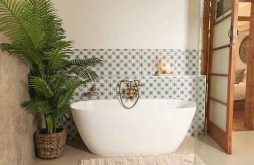 Caledon House | The View Guesthouse & Cottage