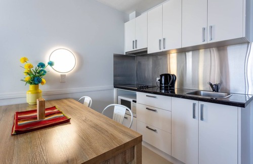 Yeppoon Apartment | The View is Never-Ending!