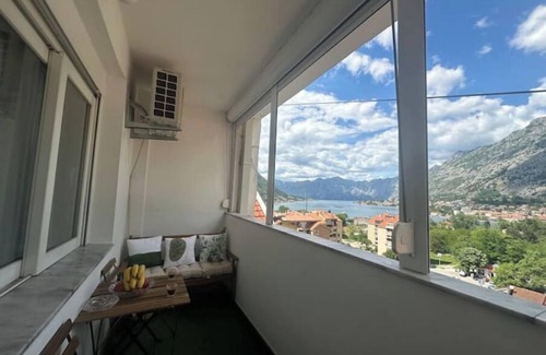 Skaljari House | The view of Kotornn
