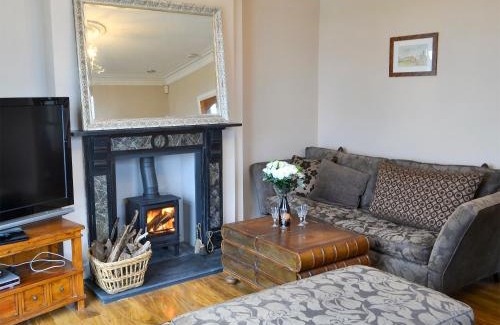 Tynemouth House | The View Old Coastguard Cottage