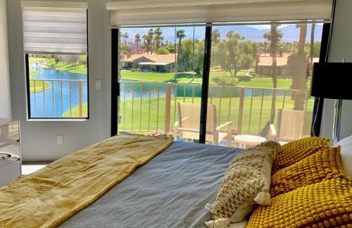 Palm Desert Apartment | The View! Palm Desert Country Club Villa