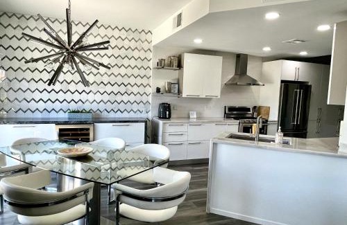 Palm Desert Apartment | The View! Palm Desert Country Club Villa