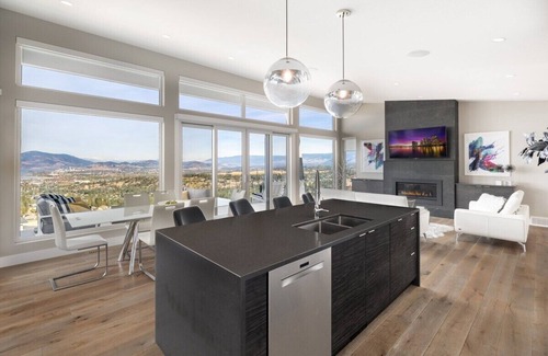 Southwest Mission House | The View - Upper Mission Luxury