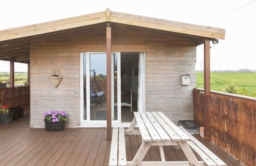 Ham Cabin | The Viewpoint, near Deal, Kent