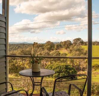 Panton Hill Apartment | The views!Lovely apartment on acreage with magnificent views, dog friendly