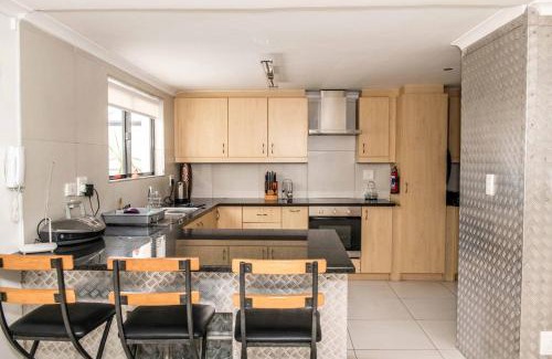 Calypso Beach House | The Views - Oceanview Haven in Langebaan - 3 Levels of Luxury