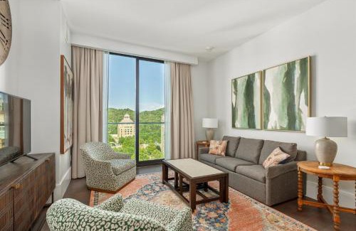 Downtown Asheville Apartment | The Views Over Pack Square