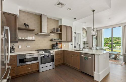 Downtown Asheville Apartment | The Views Over Pack Square