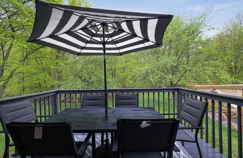 Tobyhanna House | The Viking House, Brand New Luxury House! 6 bedrooms/3baths/jacuzzi!