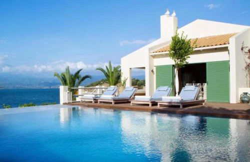 Amfilochia Villa | The Villa Amalia