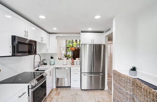 Miami Shores House | The Villa at St. James Place, unit e Luxury, Pet Friendly