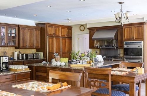 Westerly Bed & Breakfast | The Villa Bed & Breakfast