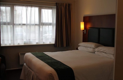 Wesham Hotel | The Villa Express