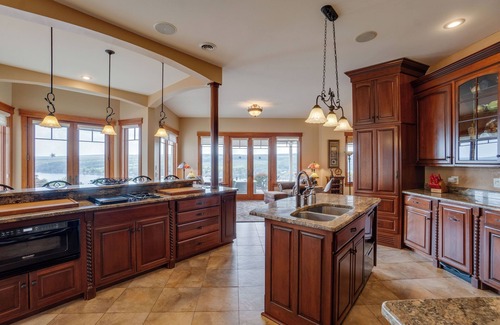 Town of Jerusalem House | The Villa on Esperanza: Luxury home with hot tub, sauna, theatre room, stunning Keuka lake view