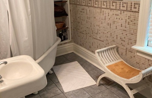 Boystown Bed & Breakfast | The Villa Toscana