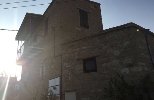 Tochni Apartment | The village is situated between mountain and sea