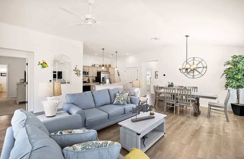 Okahumpka House | The Village of Lake Denham Near Sawgrass Grove