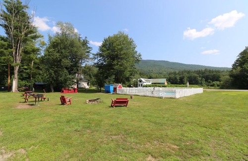 Bartlett Hotel | The Villager Motel