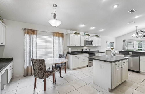 Dunedin House | The Villages Getaway: Patio & Community Perks!