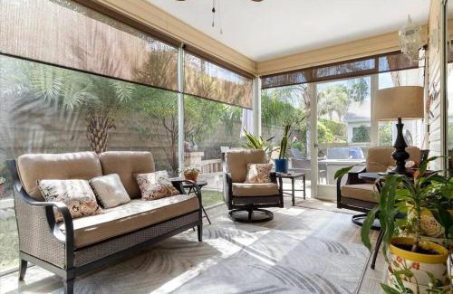 Hadley House | The Villages Sumter Landing With lanai & patio!