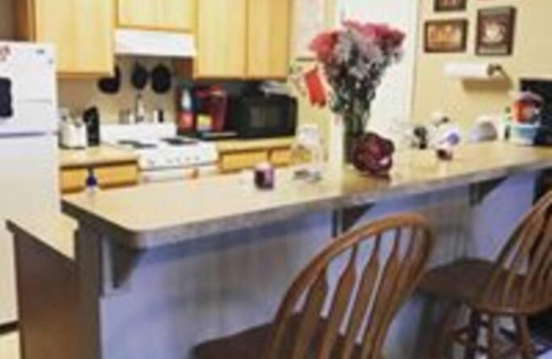 Emporia Apartment | The Villas At Emporia