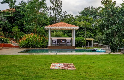 Anjaneri Villa | The Vine Villa, Nashik by Ebony Stays | Private Pool Stay with Vineyard Views
