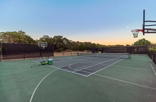 Glen Ellen House | The Vineyard Estate: 33 Acres, Private Vineyard + Wine Cave, Lake + Slide, Pool