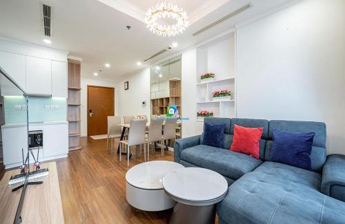 Hang Xanh Apartment | The Vinhomes apartments - The Buildings Nearby Landmark 81