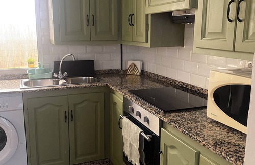 Elche Apartment | The vintage house, close to downtown, 2 private patios