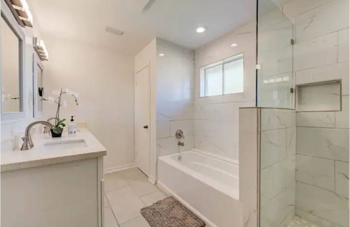 Webster Villa | The Vintage @ Houston NASA [5BR Executive Villa]
