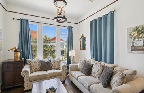 Galveston House | The Vintage Sea Turtle