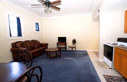 Eastland Apartment | The Waco Apartment at The Eastland Historic Hotel