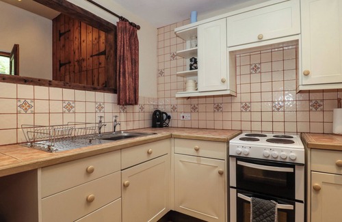 Fiddington Cottage | THE WAGON HOUSE, pet friendly, with a garden in Bicknoller