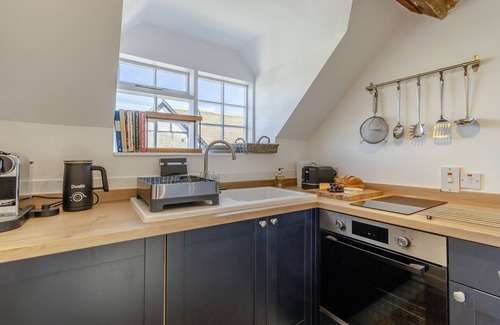 Munslow House | The Wain House - One Bedroom House, Sleeps 2