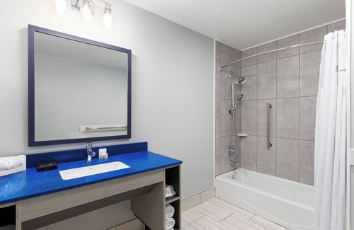 Pigeon Forge Hotel | The Walden, Trademark Collection By Wyndham