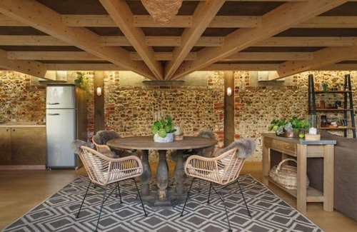 Great Snoring Cabin | The Walled Garden at Thursford Castle