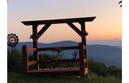 North Adams House | The Wampanoag Cabin @ The Wigwam Western Summit