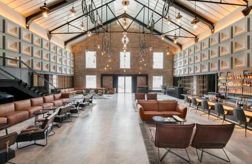 Singapore River Hotel | The Warehouse Hotel, Singapore, a Member of Design Hotels